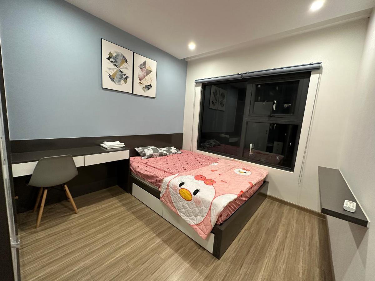 Can Ho 2Pn Day Du Tien Nghi-Vinhomes Grand Park Quan 9 Go Cong Exterior foto
