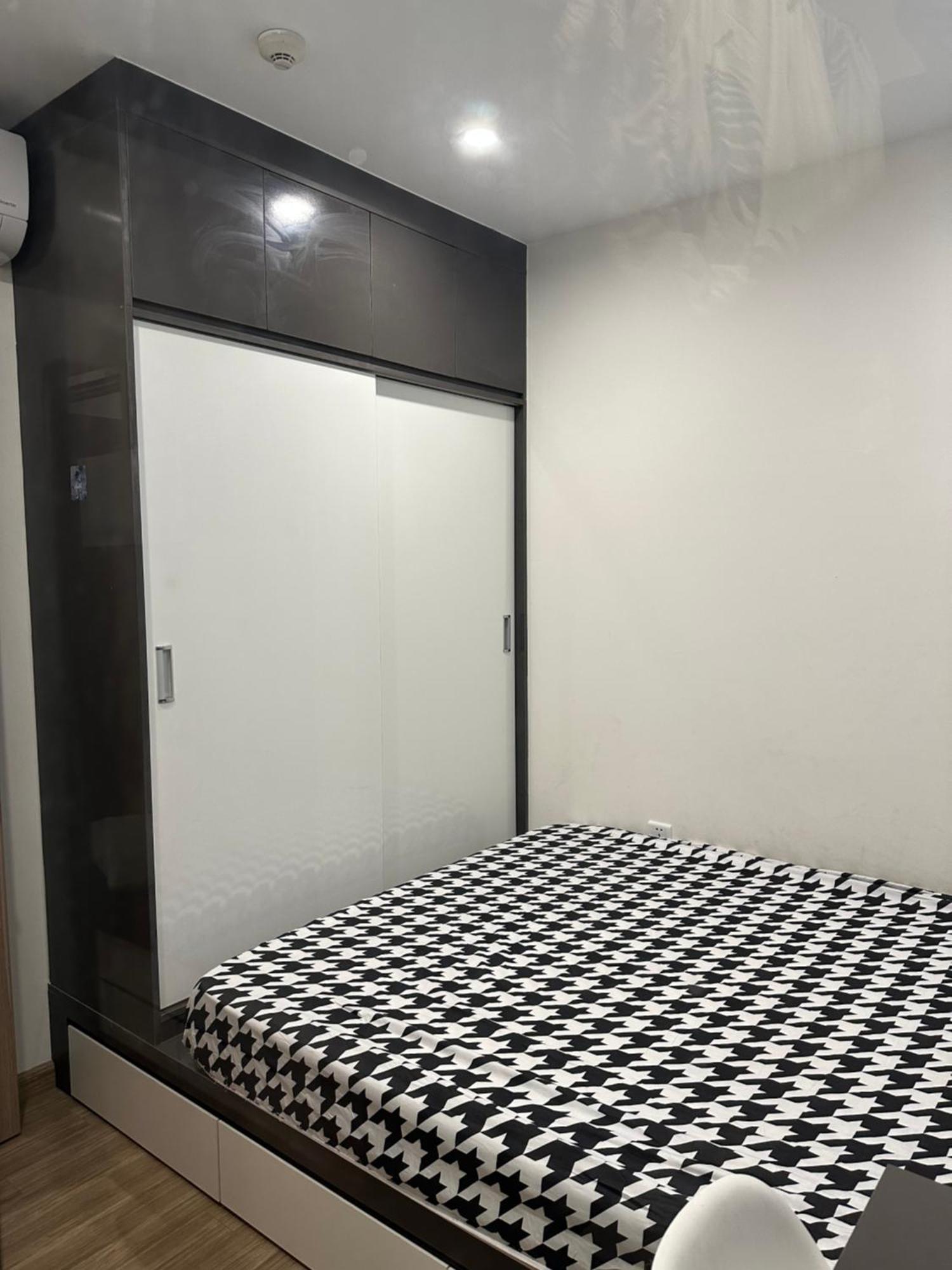 Can Ho 2Pn Day Du Tien Nghi-Vinhomes Grand Park Quan 9 Go Cong Exterior foto